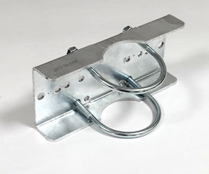 Pole bracket 60-76mm for light fixtures