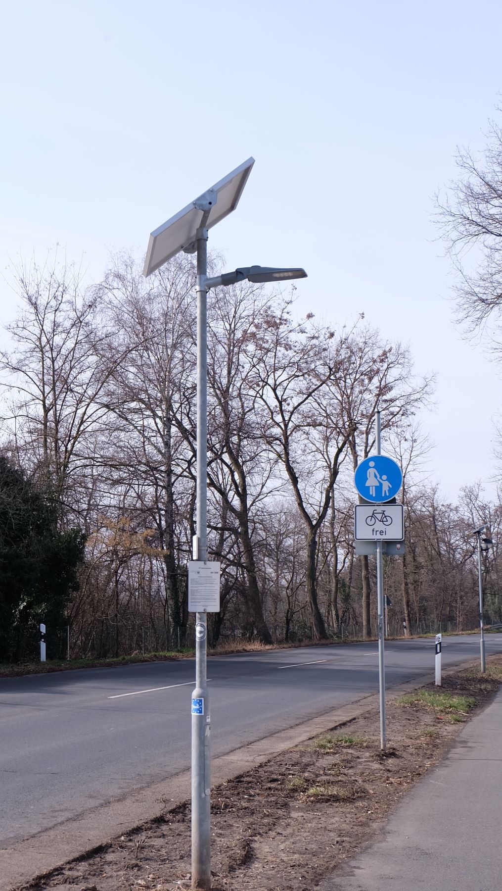 Solar Street Light LED Private Road 100W Lithium with Pole